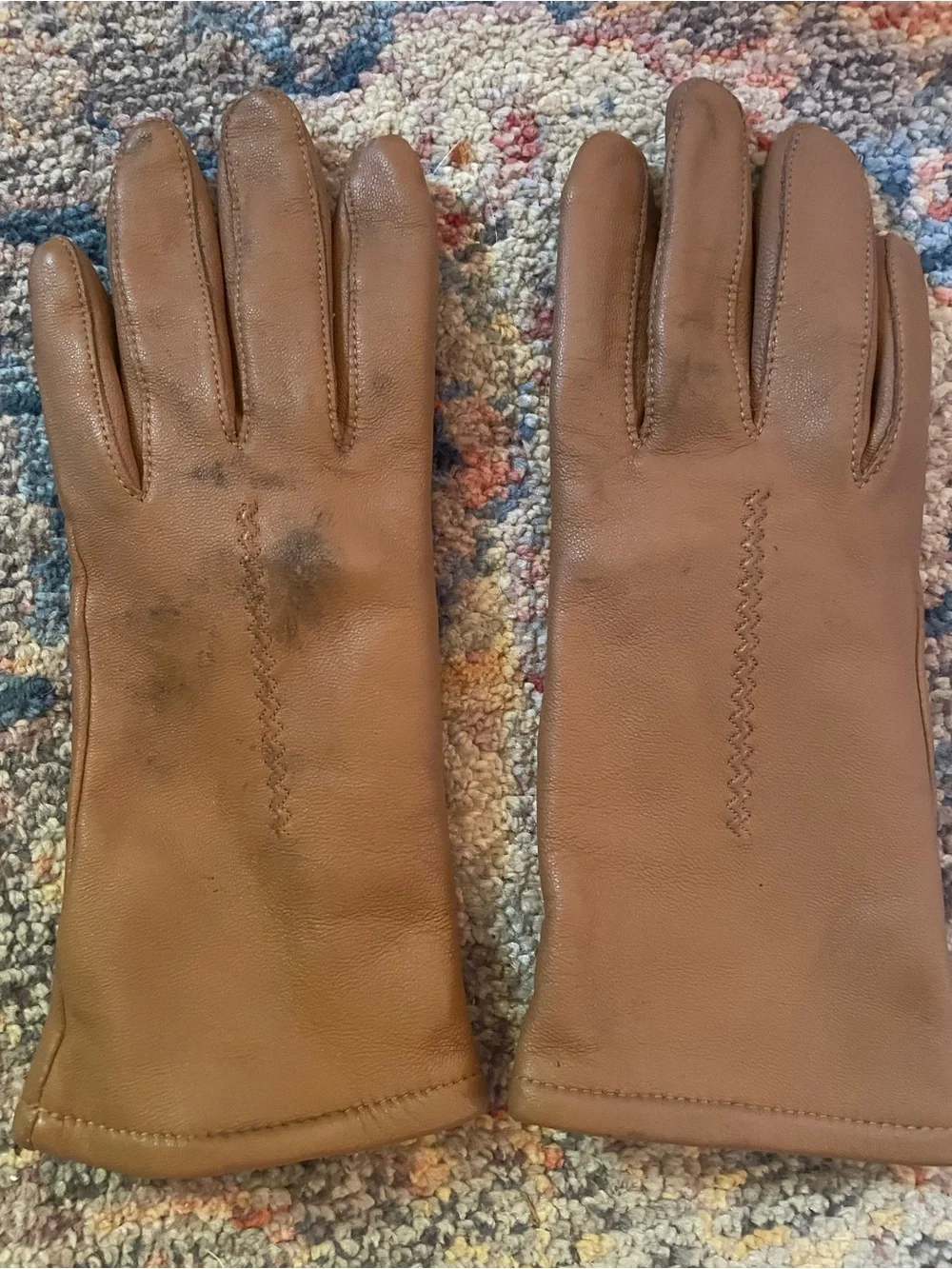 Fownes Tan Leather Gloves with Decorative Stitching